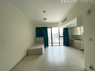 Luxury | Spacious | Studio For Rent | Al Multaqa Avenue