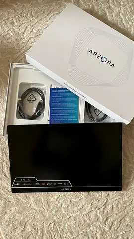 ARZOPA Portable monitor for pc with Accessories - Like New
