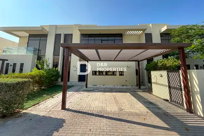 Spacious Living Room | Close to Amenities | Vacant