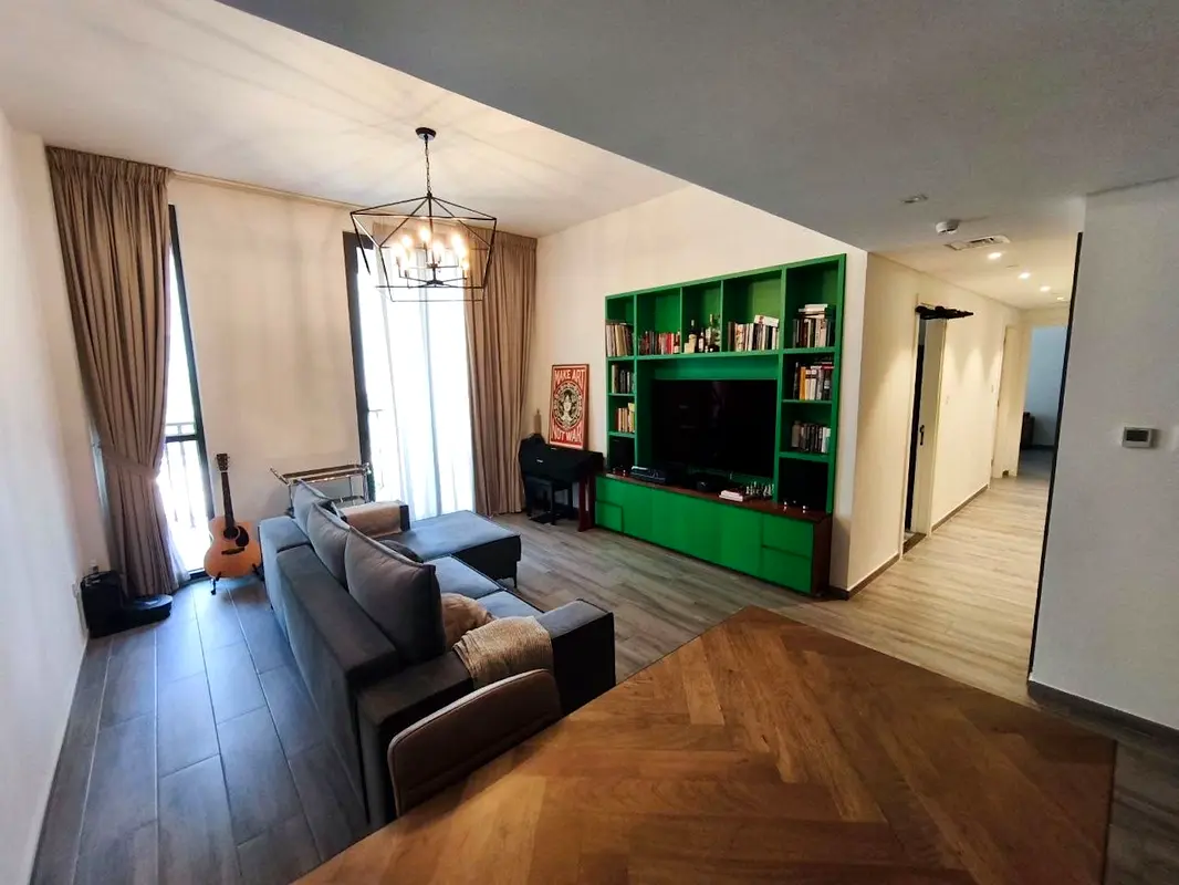 gallery-image