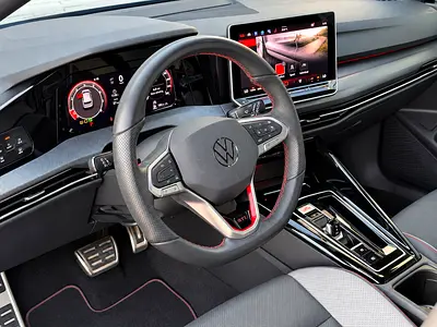 2025 Volkswagen GOLF GTI — фото 7