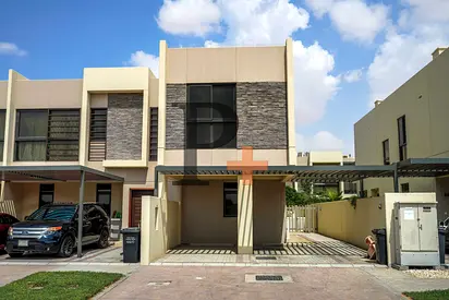Bright Layout | Vacant | Corner | R2-EM Layout