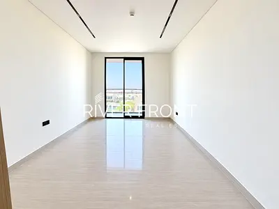 Ready to Move | Community View | Prime Location