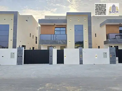 An excellent opportunity to own a spacious villa suitable for large families, at a price that includes fees.
