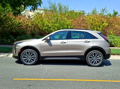 2024 Cadillac XT4 照片 5