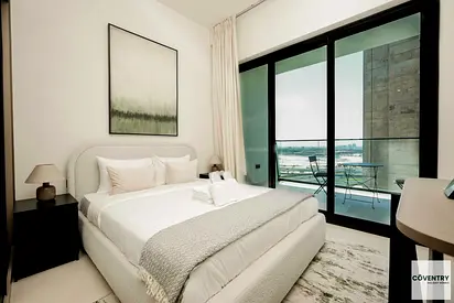 Luxury Canal View Apartment | Business Bay | Holiday Home