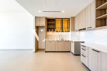BEST VALUE | WITH APPLIANCES | SUNSET SKYLINE VIEW