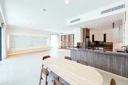 Open Kitchen | Upgraded | Fully Landscaped