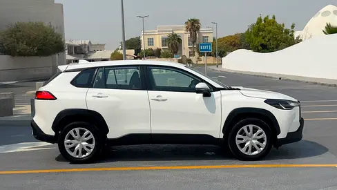 2024 Toyota COROLLA CROSS 照片 4