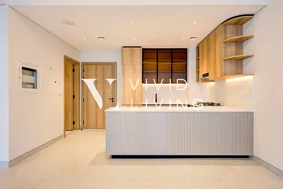 HIGH FLOOR | PREMIUM FINISHES | MULTI-OPTIONS