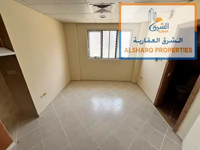 ✨ Great value in Al Jurf 2! Ground-floor studio with central A/C near Al-Aqsa School—15,000 AED pa