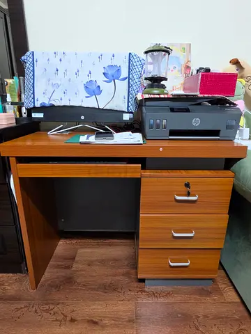 Compact wooden office desk with 3 drawers - good condition
