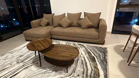 4-seater L-shaped Sofa with Coffee Table 300x140 cm