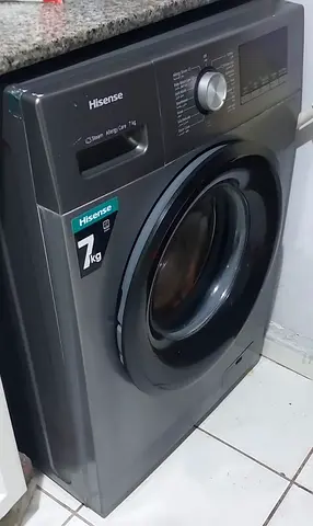 Hisense 7kg Front Load Washing Machine - Good Working Condition