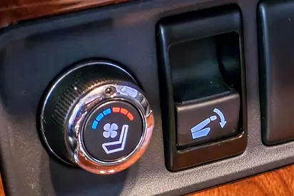 2015 Infiniti QX80 缩略图 16