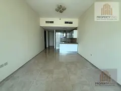 SPACIOUS AND BRIGHT | CLOSE TO METRO | PRIME LOCATION