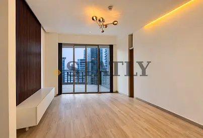 Spacious | High-End Finishes | Vacant | 4 Chqs Option