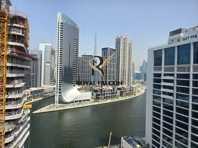 FULL CANAL AND STABLE VIEW| HIGH FLOOR| UNFURNISH