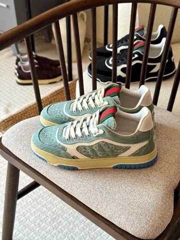 Gucci shoes for men