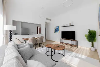 High floor | Marina views | Prime Dubai Marina location