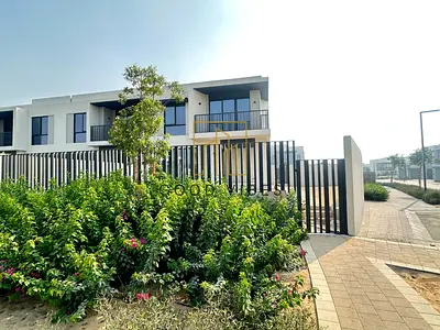 CORNER PLOT | ON THE HILL | GATED COMMUNITY