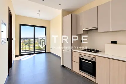 Burj Khalifa and Dubai Skyline Views | Spacious Terrace | Premium Finish
