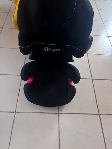 Cyber 0 to 12 car seat
