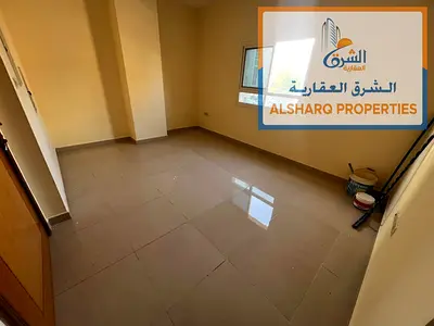 غرفة وصالة _صالة منفصلة_ مساحة كبيرة _ تكييف مركزي_ سهل المخرج للشارقة ودبي وطريق الشيخ محمد بن زايد