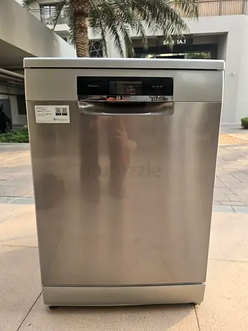 Bosch Series 8 Home Connect 3 Rack Dishwasher For Sale Same Like New condition