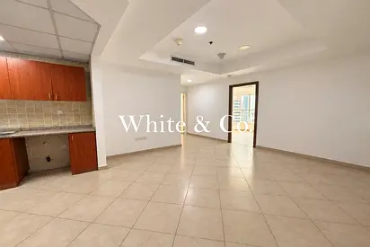 1 Bedroom | Vacant | High ROI Potential