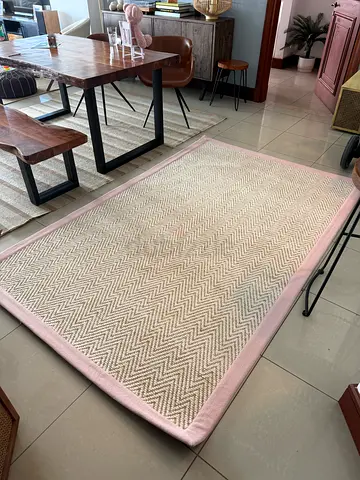 Light Beige & Pink Border Area Rug - Modern Zigzag Pattern, Good Condition