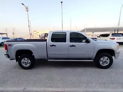 صورة 5 لـ 2011 GMC SIERRA
