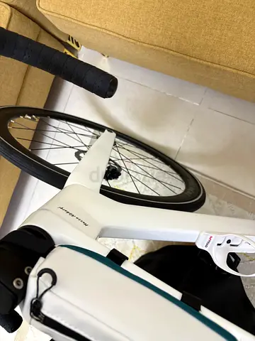 Never used road/racing bike - lightweight frame, ready to ride