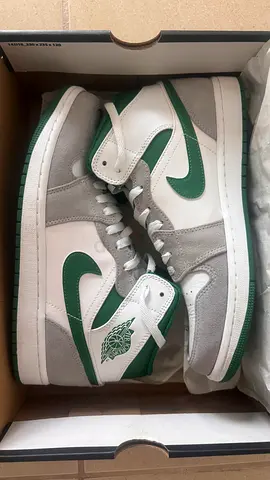 Nike Air Jordan 1 Mid SE ‘Grey Pine Green’ (2021)