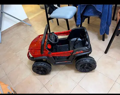 Red 12V Kids Ride-On Jeep - Good Working Condition