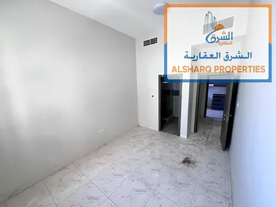 غرفه وصاله مساحه كبيره تاني ساكن في الجرف 3 قريب من السوق الصيني والقبائل للتخفيضات علي مخرج محمد بن زايد  تكييف مركزي  صيانه علي المالك  السعر 30 الف