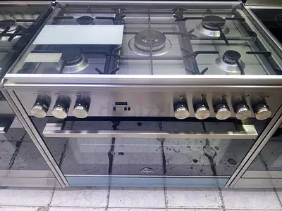 La Germania latest 5-Burner Gas Cooker with Fan 90cm- Good Condition