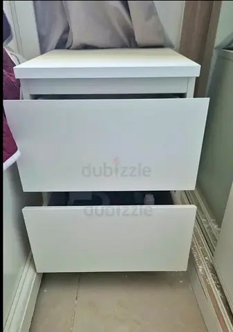 2pics White  2-Drawer Bedside  Nightstand — Good Condition٢