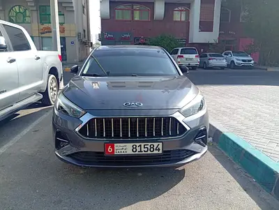 JAC J7 2022 Luxury GCC Specs in Excellent Condition