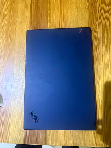 X1 carbon i7 8th Gen 16GB 512GB
