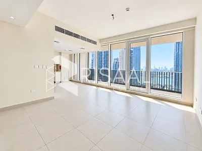 High Floor Spacious 2BR | Burj Khalifa| & Creek View | Ready to Move In