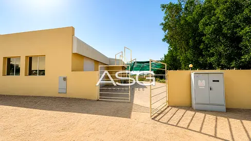 MASSIVE COMMERCIAL FACILITY FOR RENT | WARSAN 3