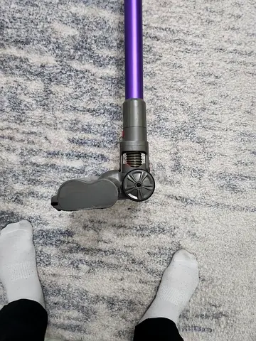 Lightweight cordless stick vacuum (wand only) - good working condition