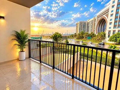 0 COMMISSION HOT DEAL 3 BEDROOM NEXT TO MALL PRIME LOCATION