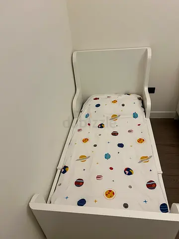 Two IKEA Kura-style Reversible Kids Bed Frame (Single) — Solid Wood Design + matress