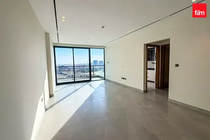 Brand New | Closed Kitchen | Spacious Layout