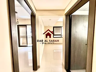 6 cheque payment/deposit cash/with balcony/with master badroom/brand new building/ready to move!