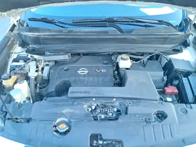 2015 Nissan Pathfinder SL - Excellent Family SUV very condition clean and neat with all the future