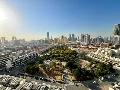 Ellington Branded-Huge Layout-Bright- Park View