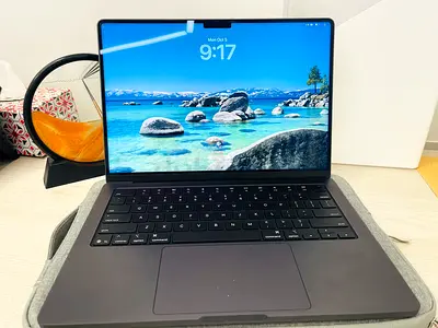 Mac book pro M5 1TB
